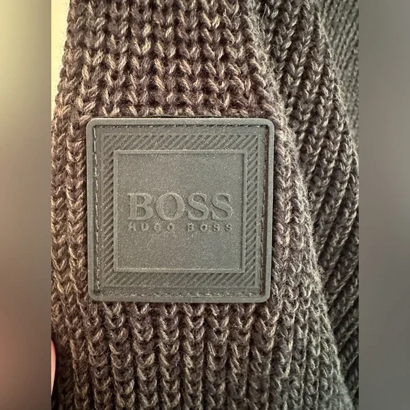 Hugo Boss Afairbus Wool Mockneck Pullover Sweater size Small
